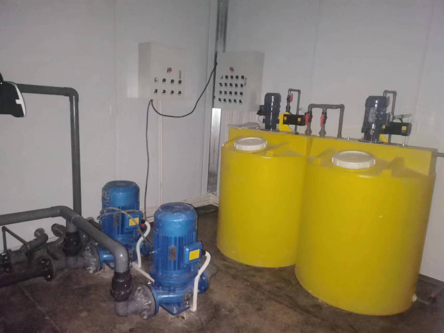 貴陽(yáng)方艙醫院15噸/時(shí)雨水處理設備安裝調試
